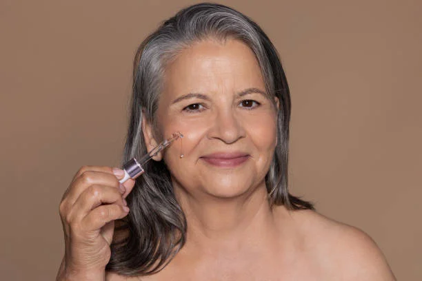 Menopausal Skincare Secrets: Stay Hydrated & Look Younger