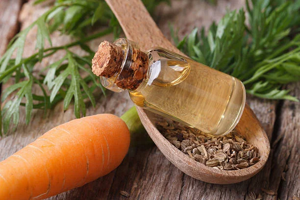 Carrot Oil for Skin: Benefits & How to Use It for a Natural Glow